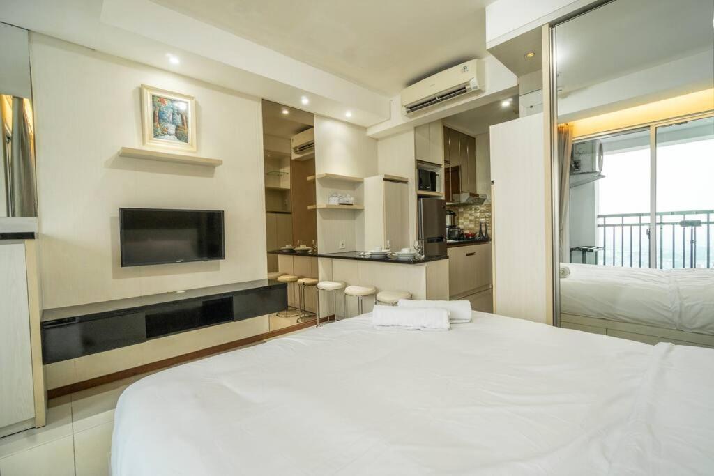 Modern & Comfy Studio In Central Jakarta, Scbd المظهر الخارجي الصورة